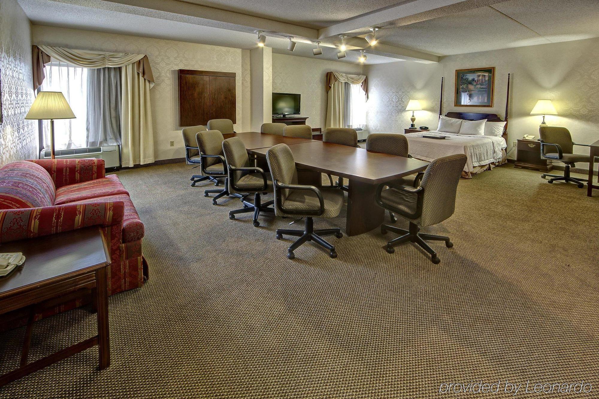 Hampton Inn Morristown Exteriör bild